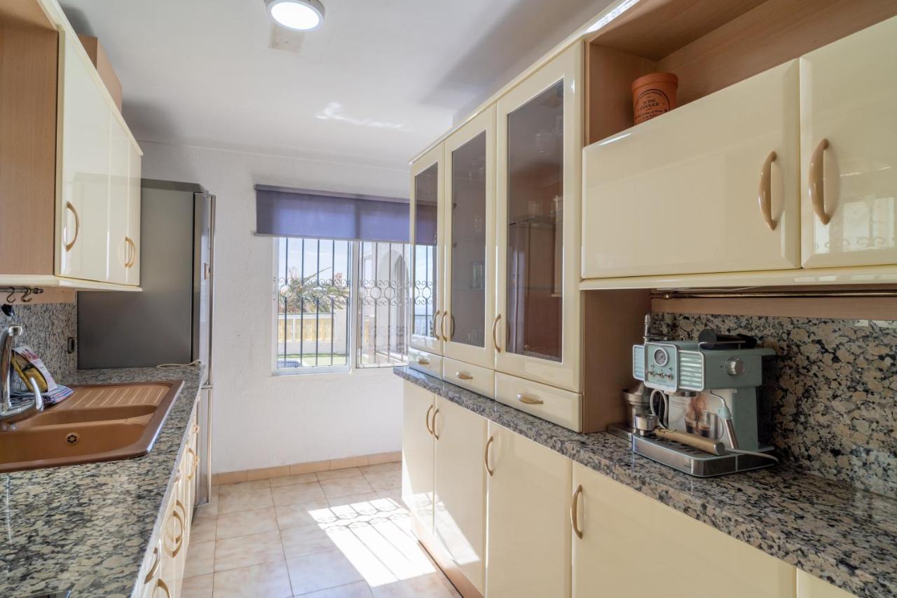 Villa Kenny Private Pool Casasol Нерха Екстериор снимка