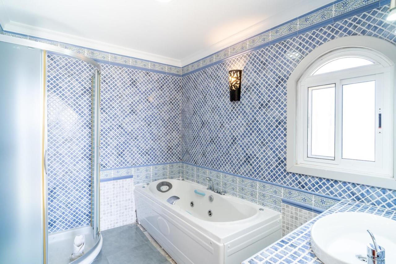 Villa Kenny Private Pool Casasol Нерха Екстериор снимка